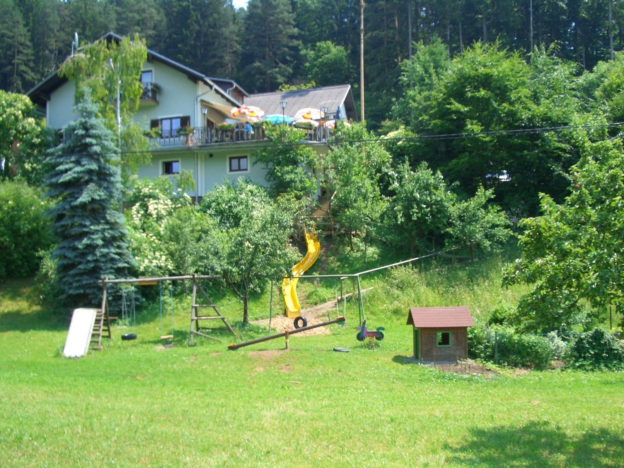 Gasthaus - Gaestehaus Schusterbauer Rein Dış mekan fotoğraf