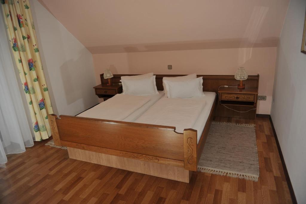 Gasthaus - Gaestehaus Schusterbauer Rein Oda fotoğraf